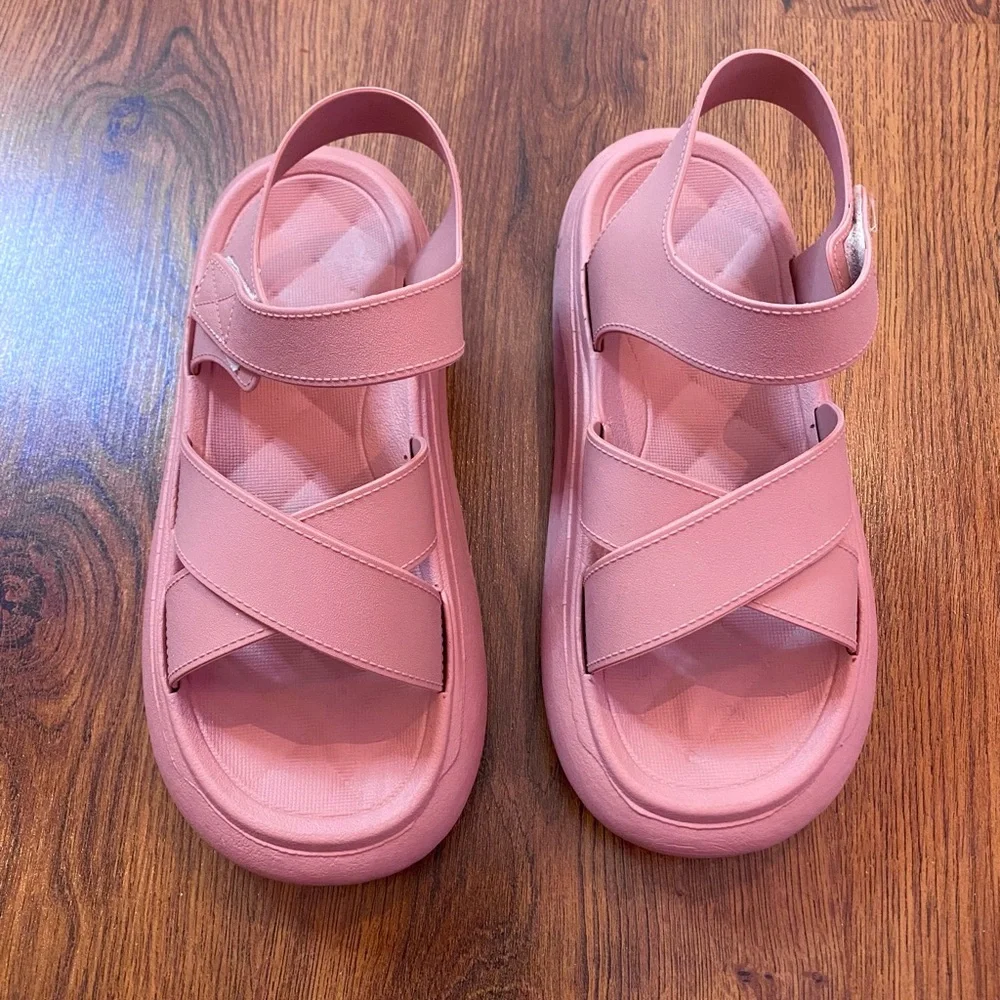 🎀🌷 Pink Strappy Velcro Sandals 🌷🎀 - Picture 3 of 7